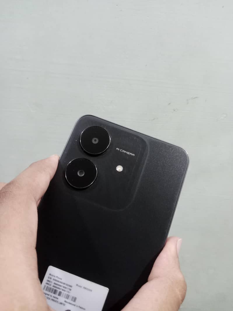 Realme Note 60x 2