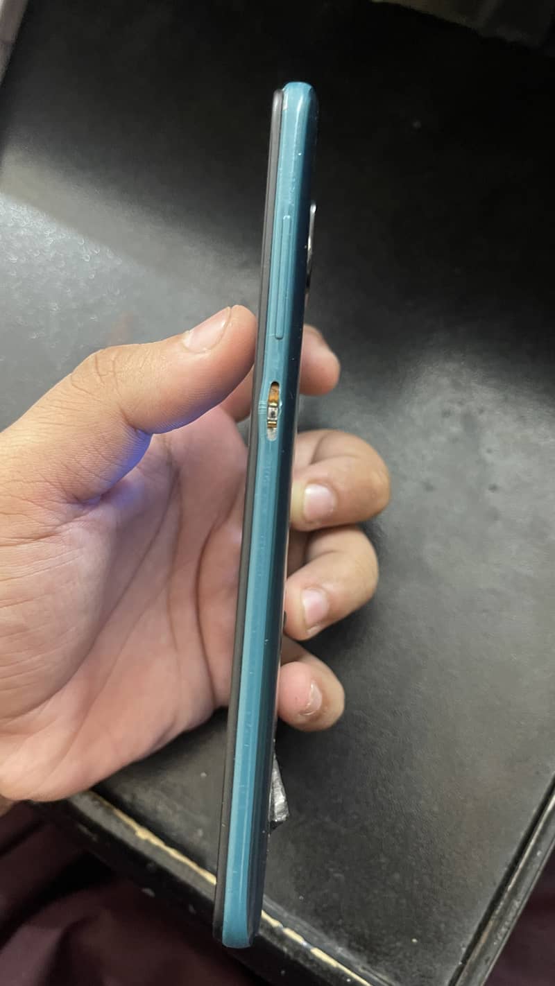 Xiaomi Redmi Note 9 4