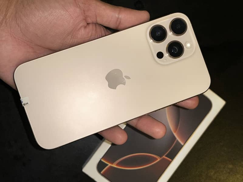 iphone 16 Pro Max 1