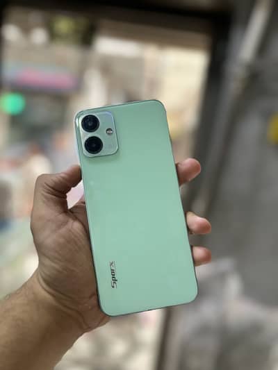 10/10 condition with box and charger not repaired not damage
