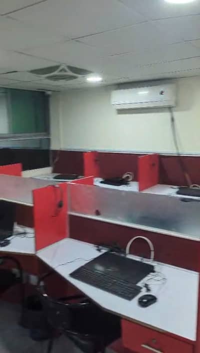 Full furnished office for rent 1575sqft in shahar e Faisal.