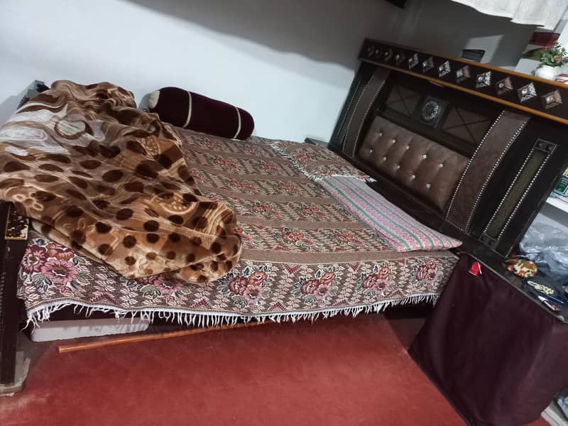 Full size bed 1