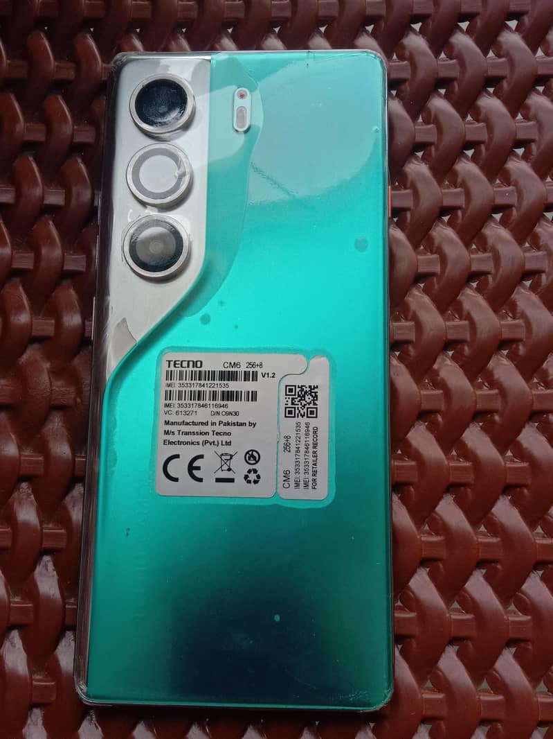 TECNO CAMON 40PRO 10