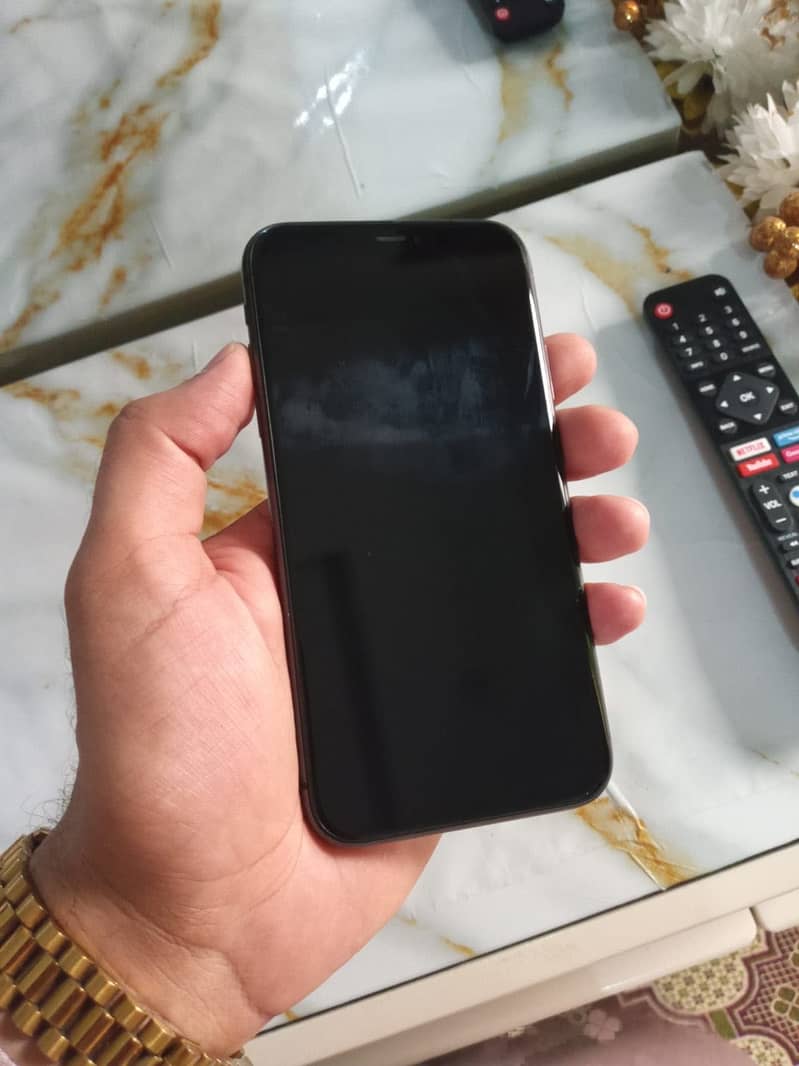 Apple iPhone 11 1