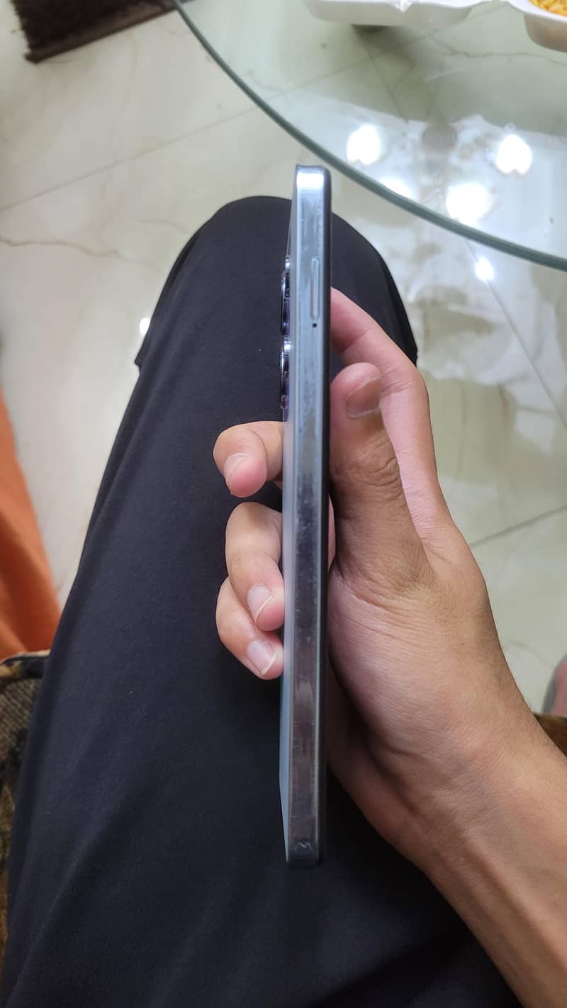 Infinix Note 30 5