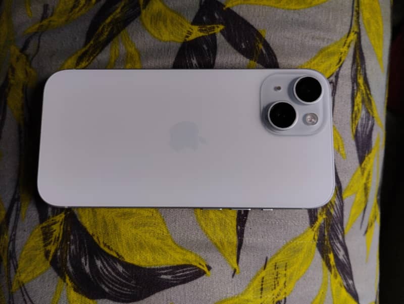 Apple iPhone 15 1