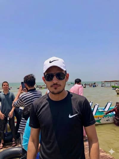 Hassan Khan