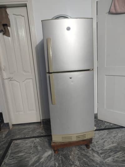 frigh refrigerator 100% working