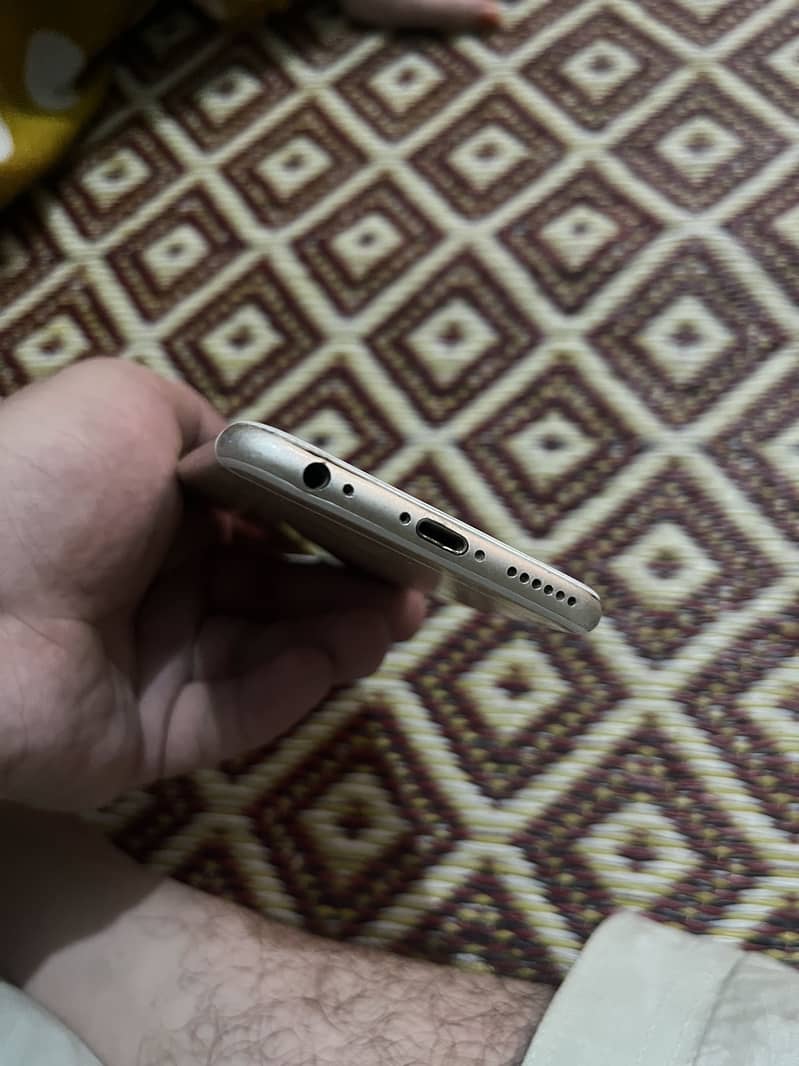 Apple iPhone 6 1
