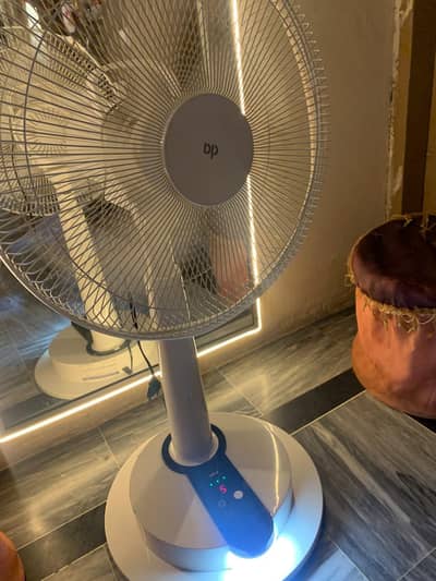 Touch Battery Fan for sale