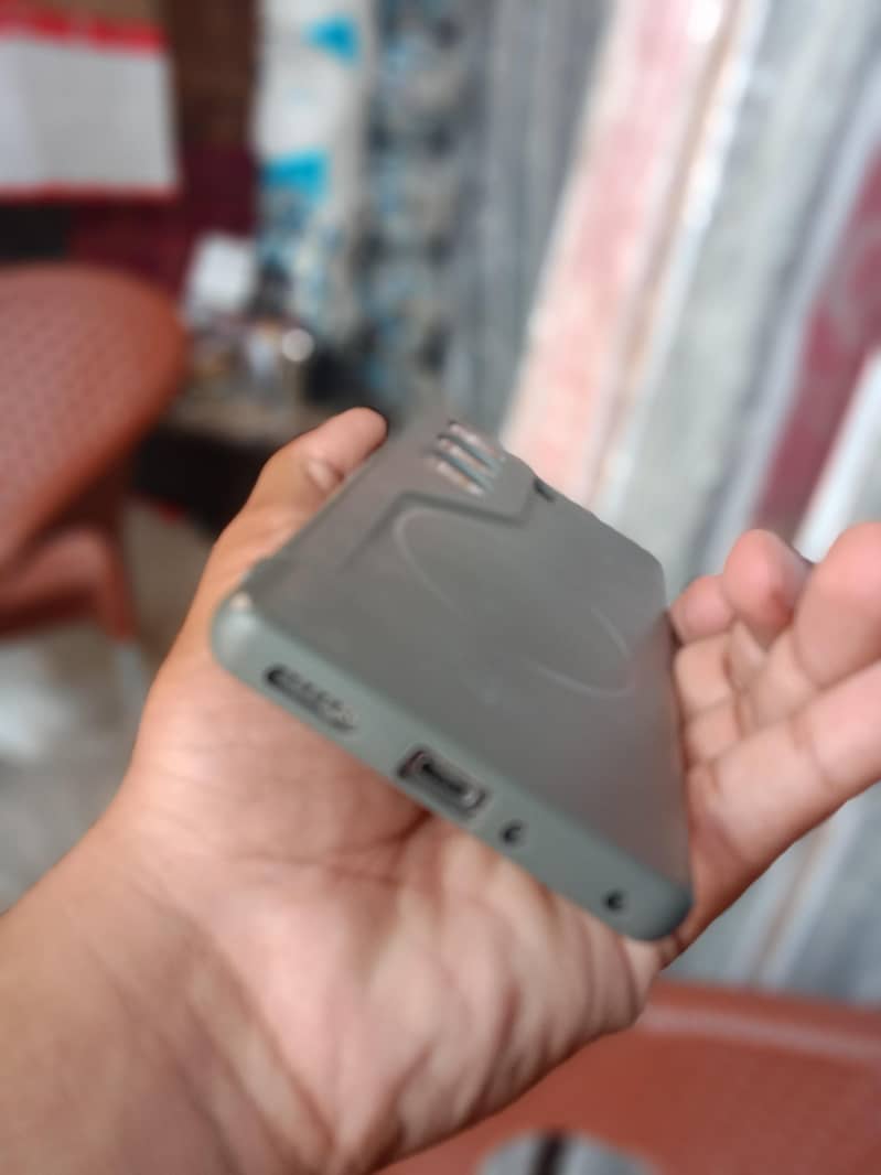 Tecno CAMON 40 Pro 2