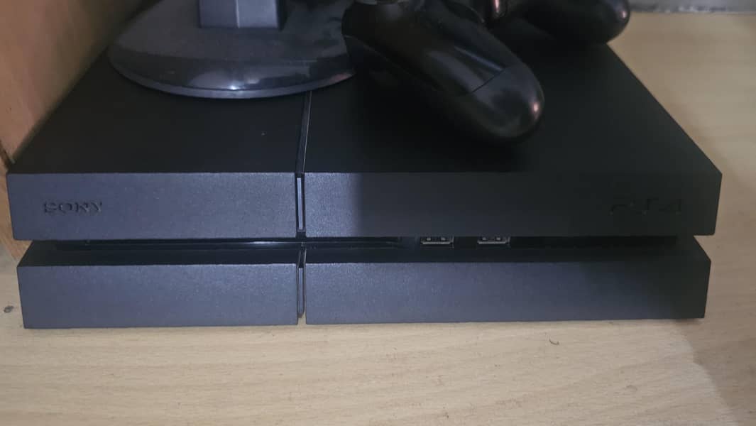 PS4 FAT DISK EDITION 1
