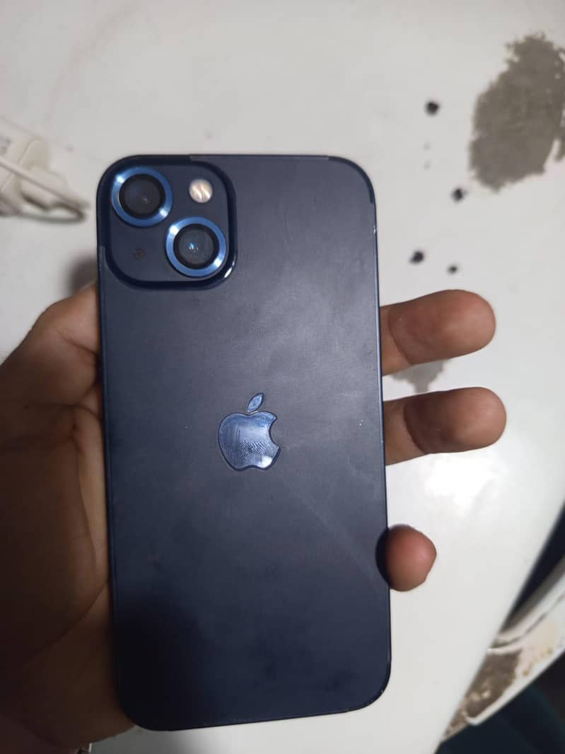 Apple iPhone 13 0