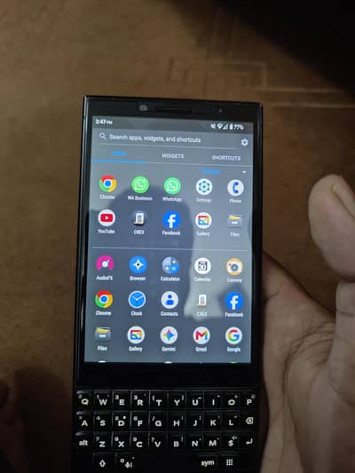 BlackBerry KEY2 Android 15