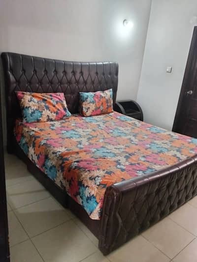 King Bed + 2 Side Tables + Dressing + 3 door Almirah + Divider