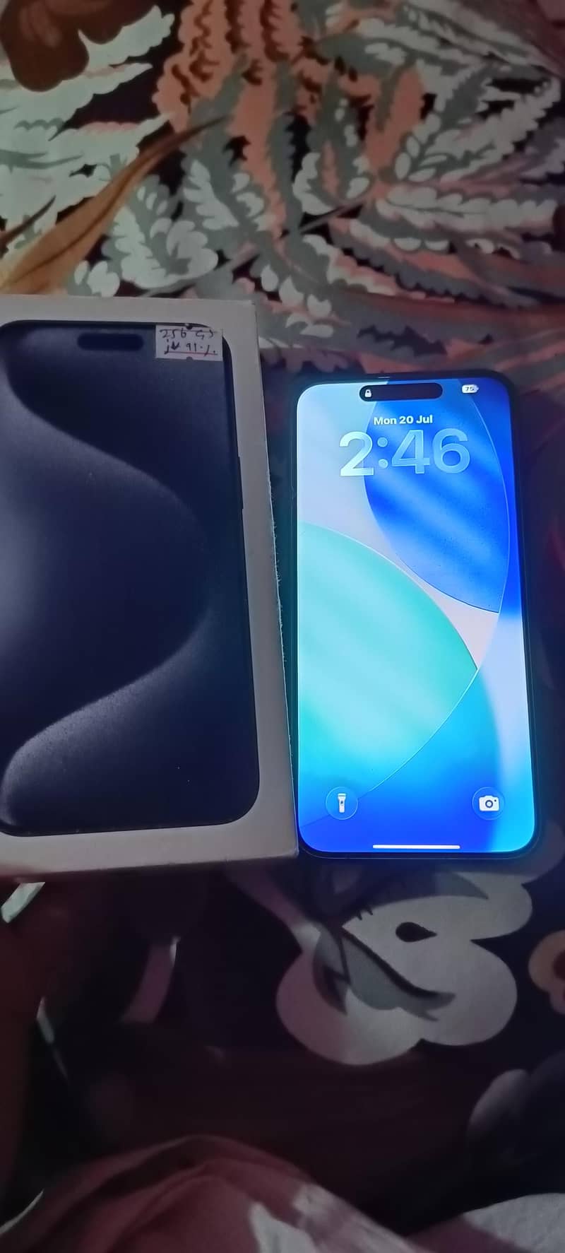 Apple iPhone 15 Pro Max 0