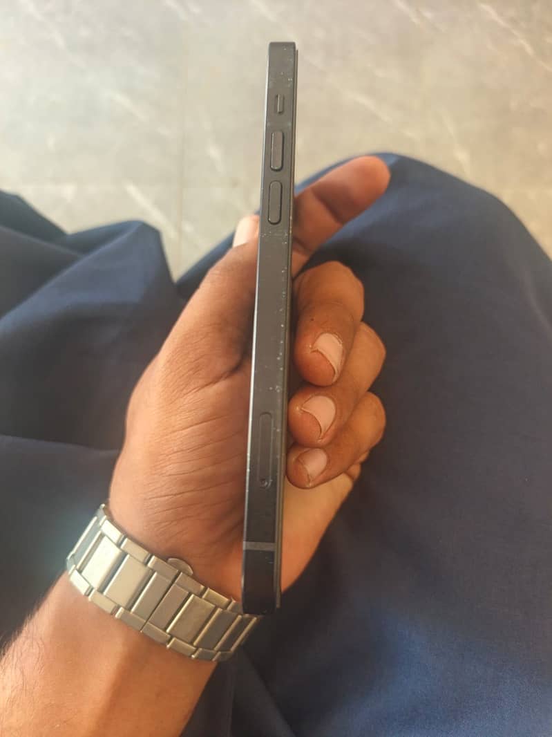 IPhone 12 1