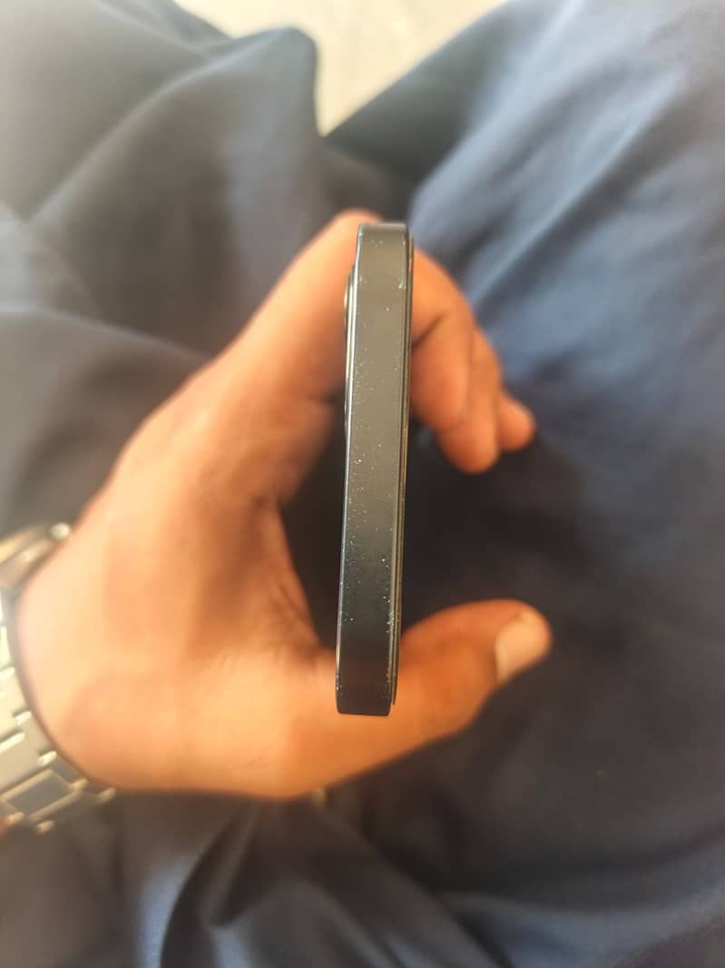 IPhone 12 2