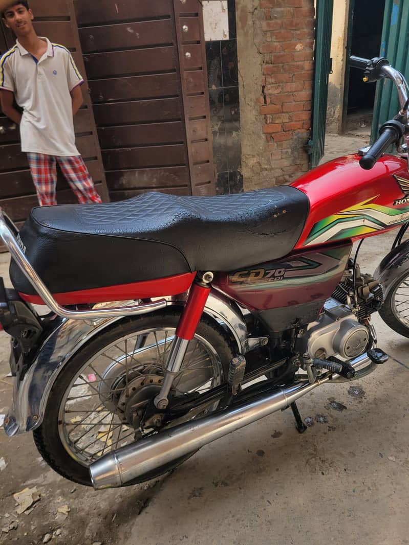 CD70 NEWCONDITION 7