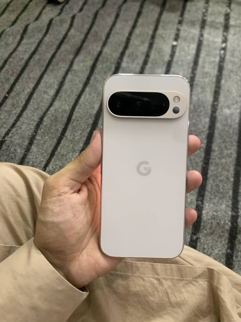 Google Pixel 9 Pro 0
