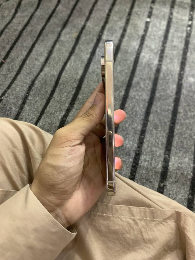 Google Pixel 9 Pro 3