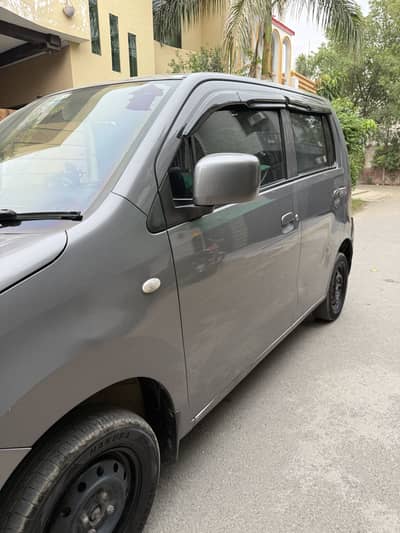 Suzuki Wagon R 2015