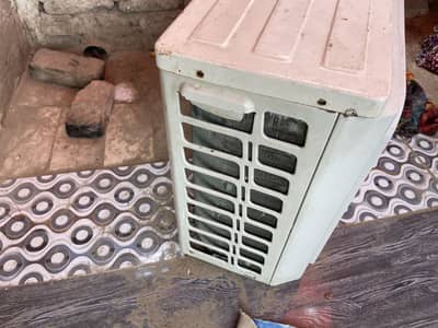 Dawlance 1 ton inverter ac chil cooling