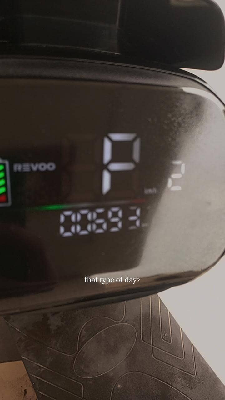 Revoo A11 4