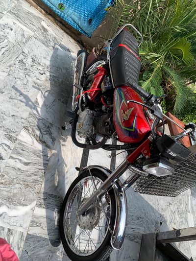 honda 125 2017 punjab no full modfied and lush bike urgent for sale