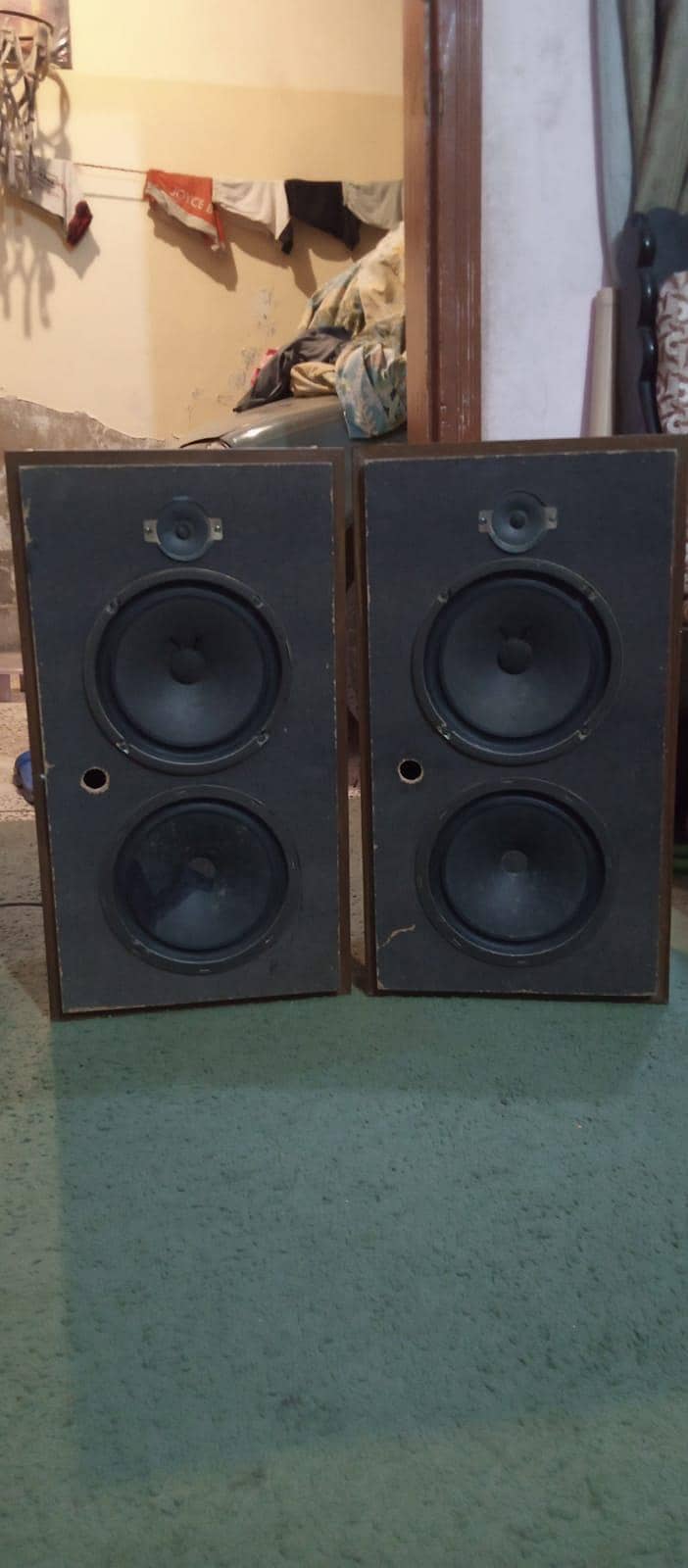 speakers 0