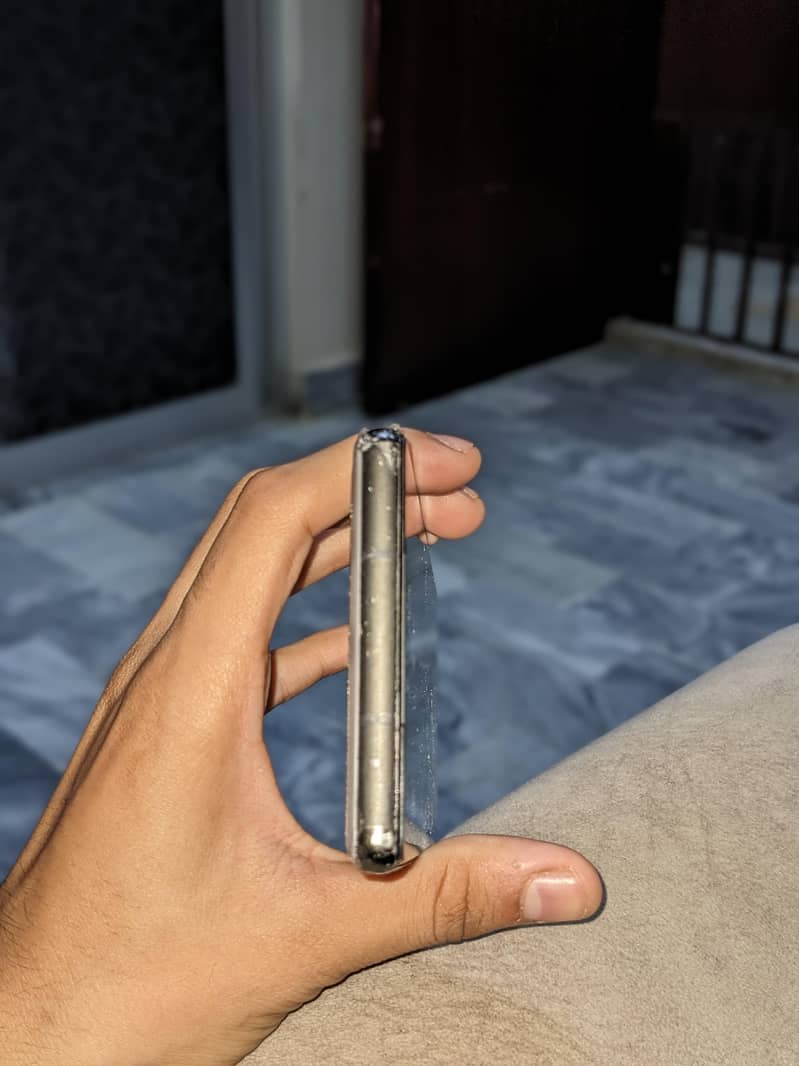 Google Pixel 6a 3