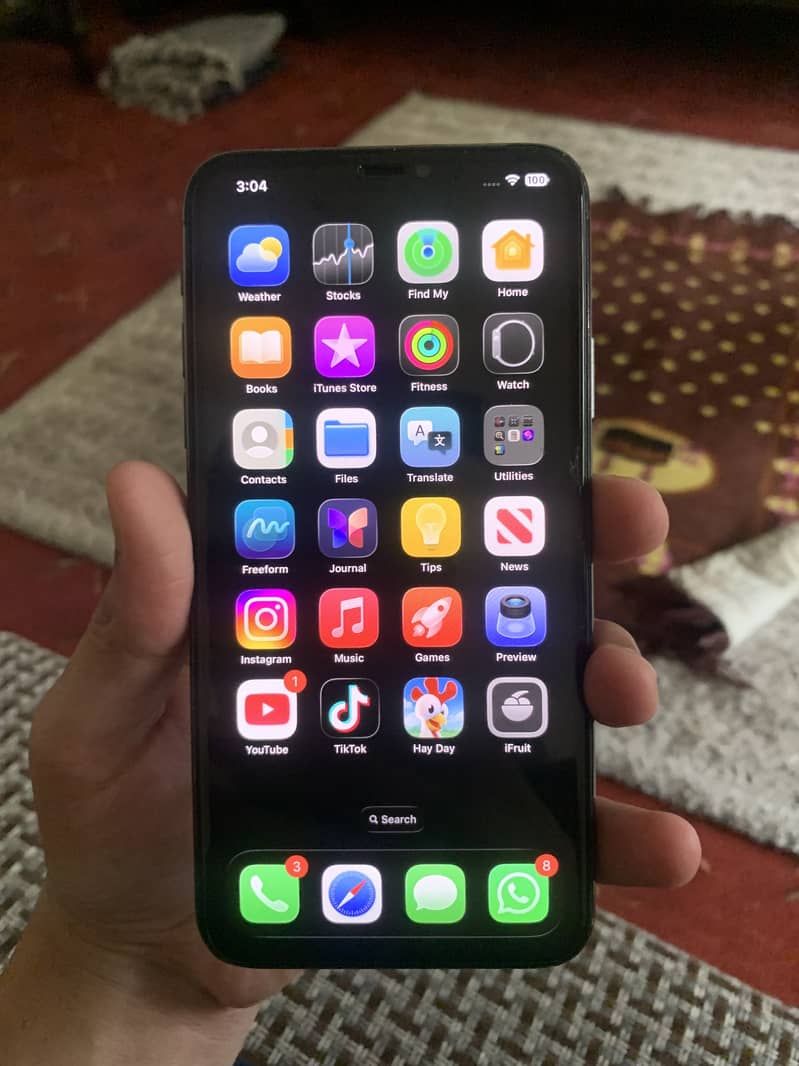 iPhone 11 Pro Max 0