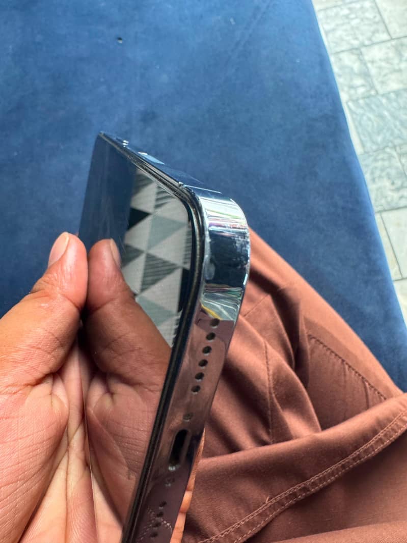 iPhone 13 Pro Max 9