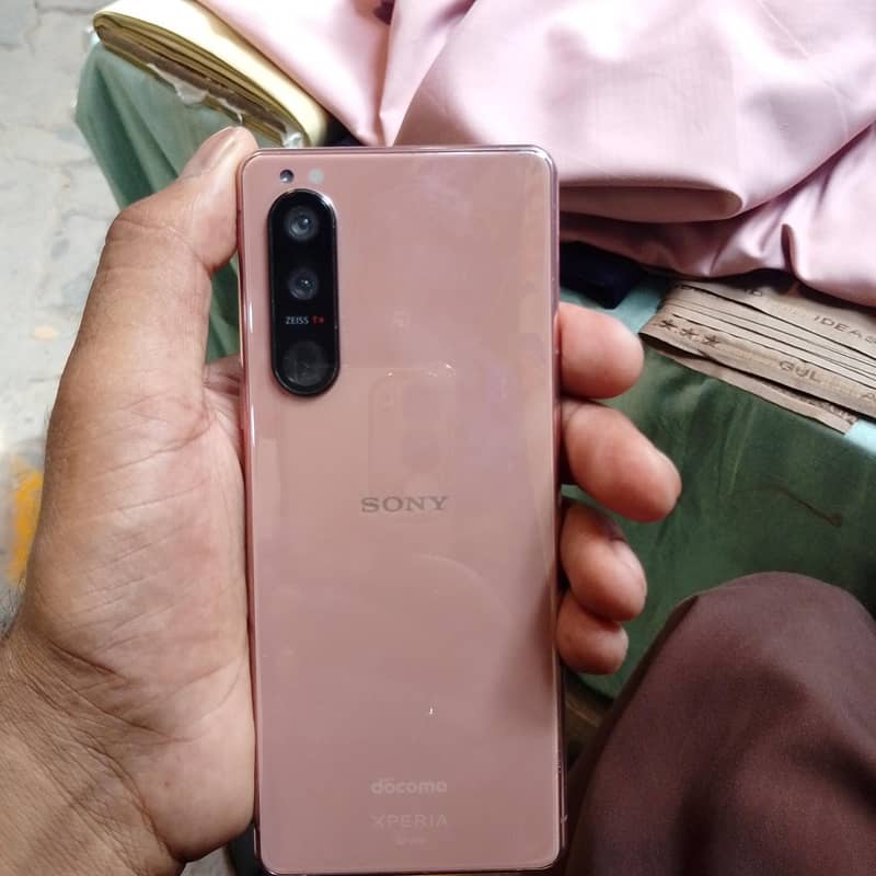 Sony 5 0
