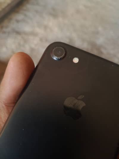 Apple iPhone 7