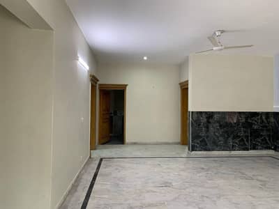 2 Kanal Upper Portion 3 Bed For Rent