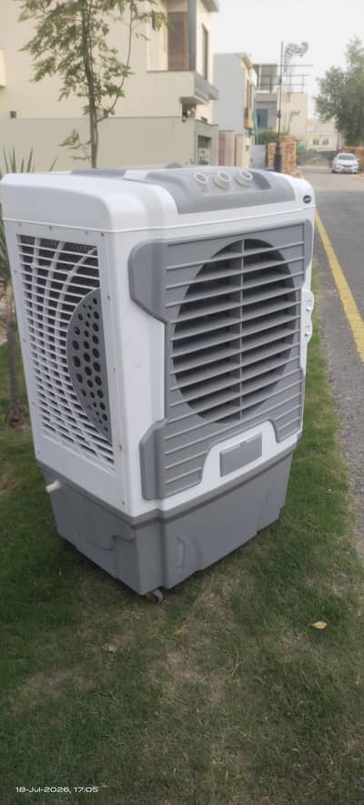 Canon Air Cooler Model-7500