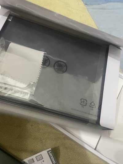 Lenovo tab box open unused