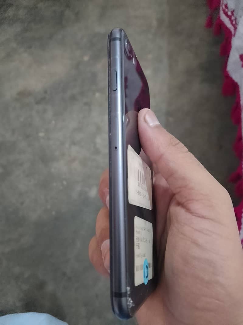iPhone 8 2