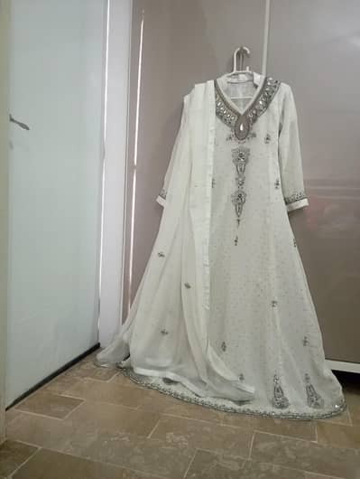 white maxi sliver grey work