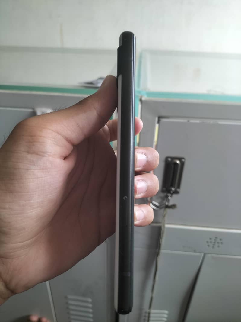 Google Pixel 6a 1