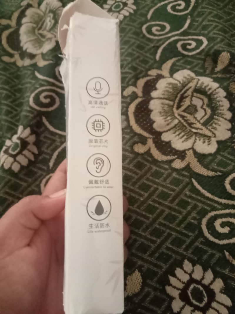 Headset 5