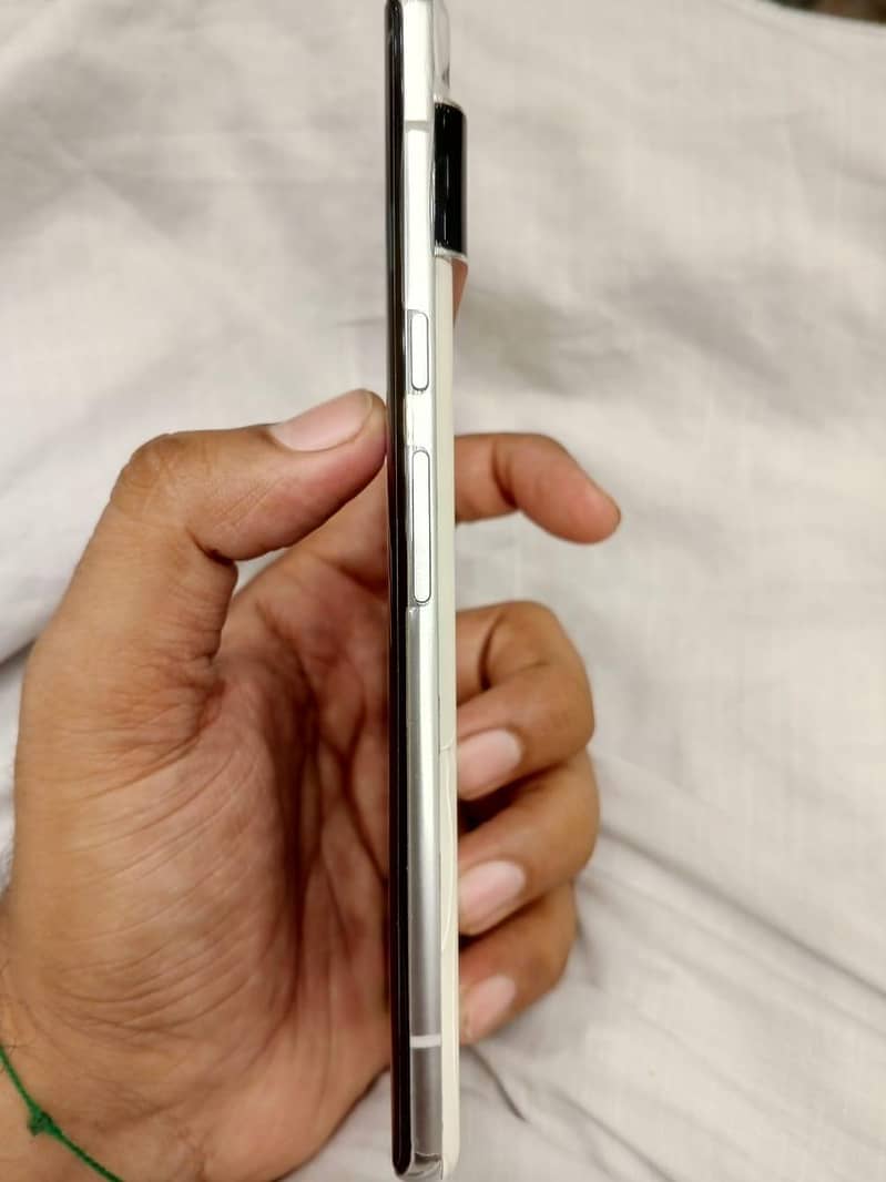 google pixel 6 pro 4