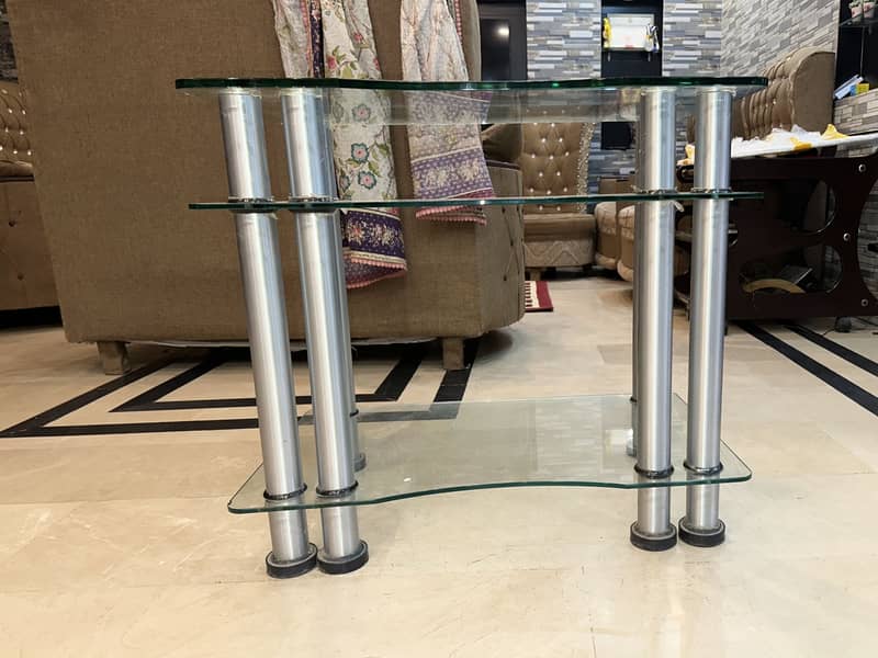 Glass table 1
