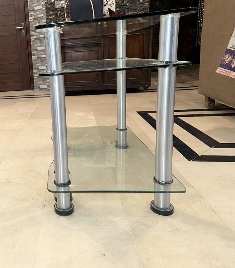 Glass table 4