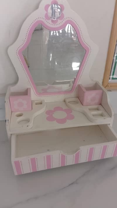 kids makeup mirror wooden