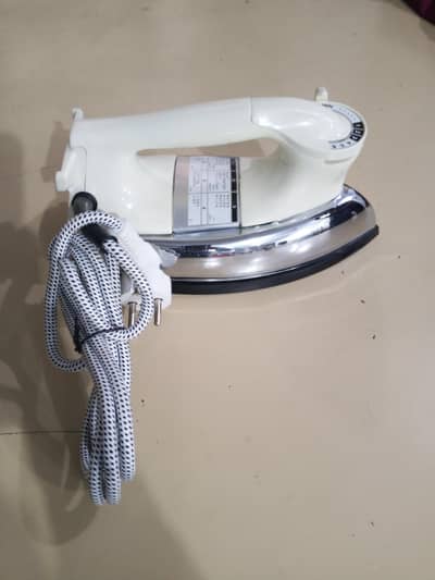 National dry iron ha bilkul new ha