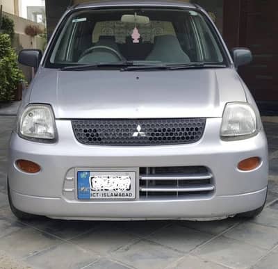 Mitsubishi Minica 2009