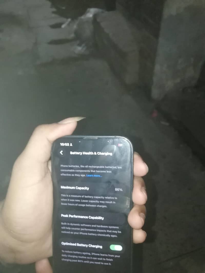 Apple iPhone 13 2
