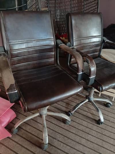 2 Used Executive Office Chairs